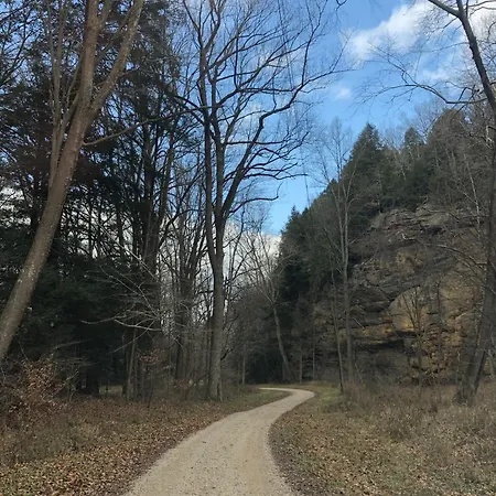 Bison Hollow Hideaway